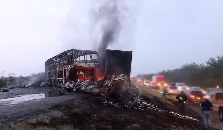 Accidente deja 5 calcinados y 31 heridos en Tamaulipas