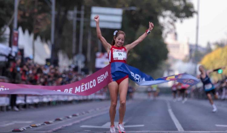 Ganan mexicanas el Medio Maratón de la CDMX