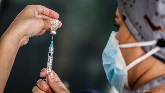 Anuncia Chile aplicación de cuarta dosis de vacuna anti-COVID-19 en 2022