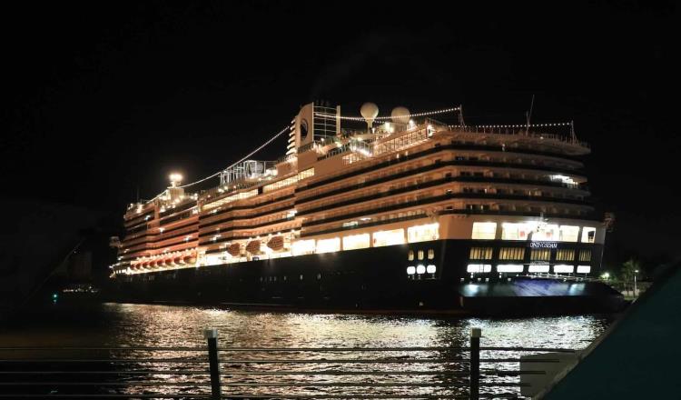 Rechaza Jalisco desembarque de segundo crucero por brote de COVID-19