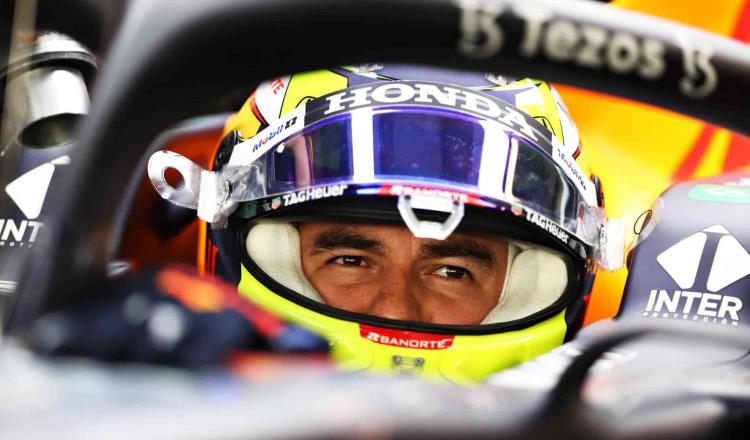 Checo Pérez, fuera del Top 10 de pilotos de la F1
