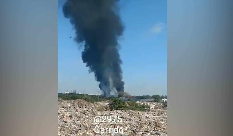 Arde bodega abandonada en Loma de Caballo