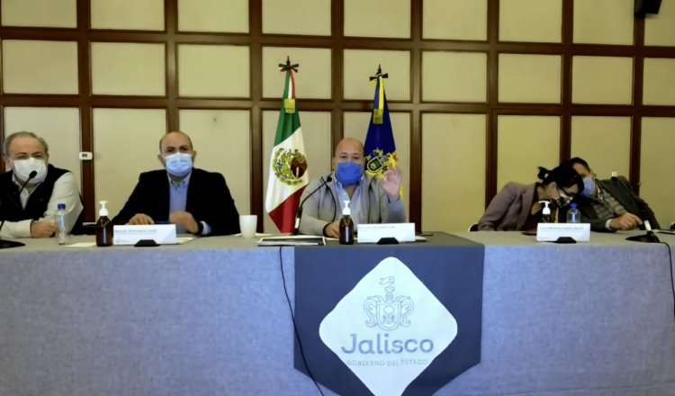 Jalisco y Tlaxcala pedirán certificado de vacunación para entrar a lugares públicos