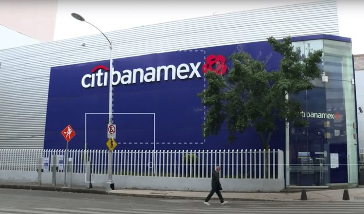 Pide Hank González a empresarios mexicanos asociarse para recuperar Banamex