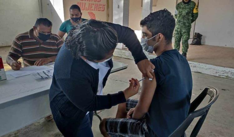 Inició ayer vacunación anticovid para adolescentes de 14 años en zona rural de Centro