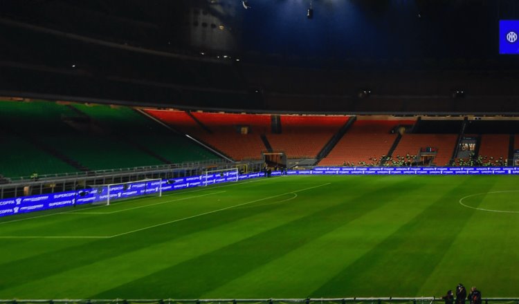 Serie A aplazará juegos de clubes con 35% de su plantilla contagiada