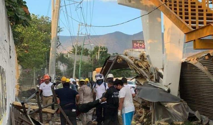 Repatrian a 3 víctimas más de volcadura de tráiler en Chiapas