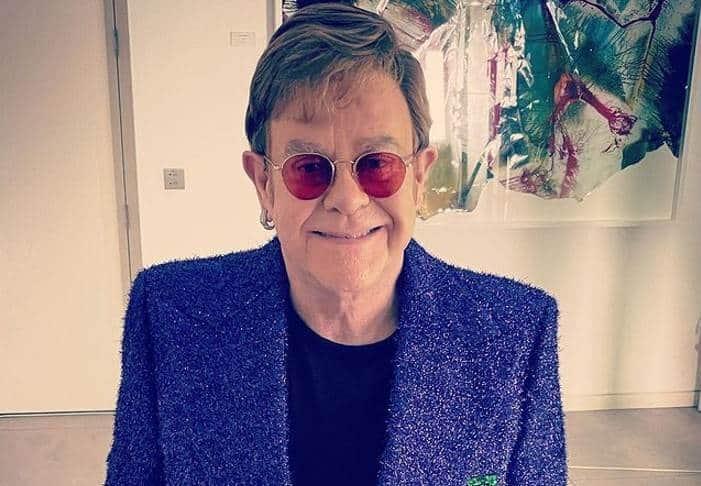 Elton John da positivo a COVID-19; suspende shows en EE. UU.