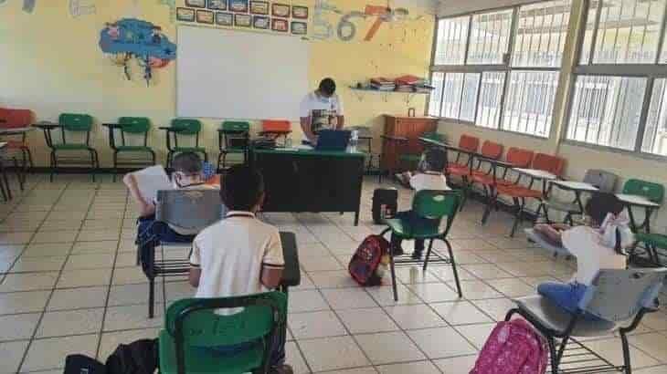 Con suspensión de clases presenciales, alumnos retrocedieron en lectura y matemáticas: ONG 