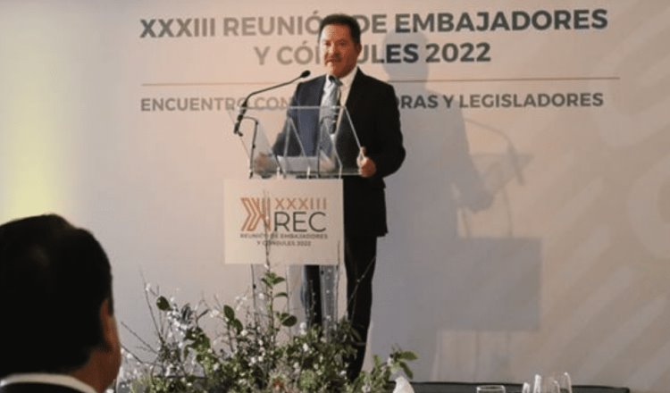 Esquema de Oxxo para comprar electricidad es “fraudulento, mentiroso y abusivo”: Ignacio Mier