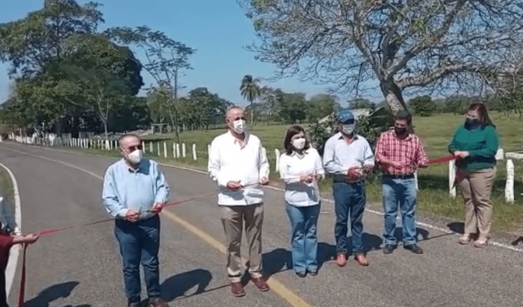 Pactan SOTOP y SCT rehabilitación de casi 200 km de caminos en Centro