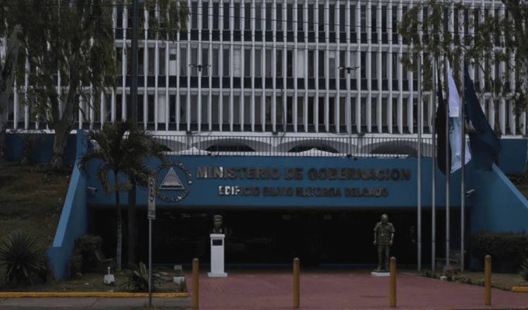 Gobierno de Nicaragua ordena el cierre de 7 universidades