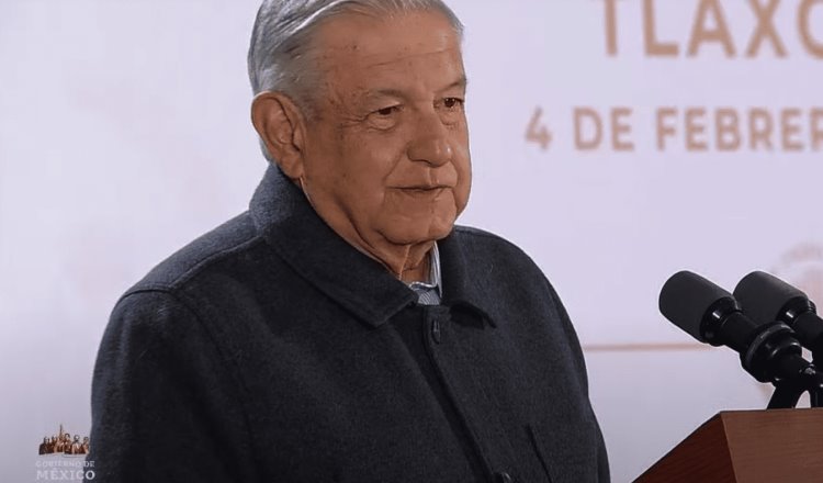 Agradece AMLO “respaldo” de Ken Salazar a la Reforma Eléctrica