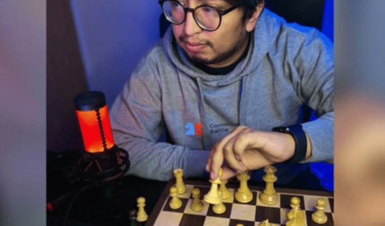 Joven campeón de ajedrez busca recursos para financiar su vuelo a las Olimpiadas en Rusia