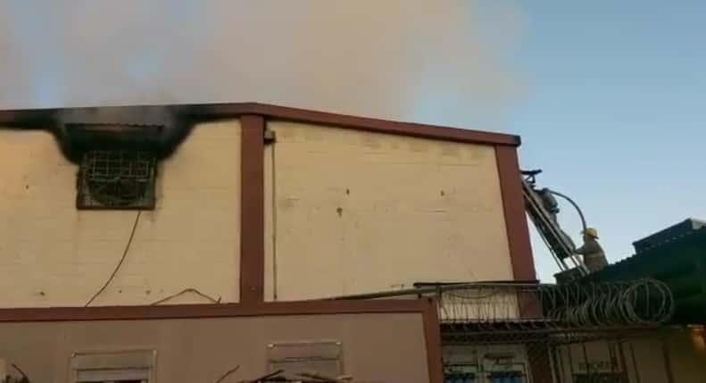 Se incendia centro penitenciario en El Salvador