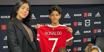 Ficha Manchester United a Cristiano Ronaldo Jr.