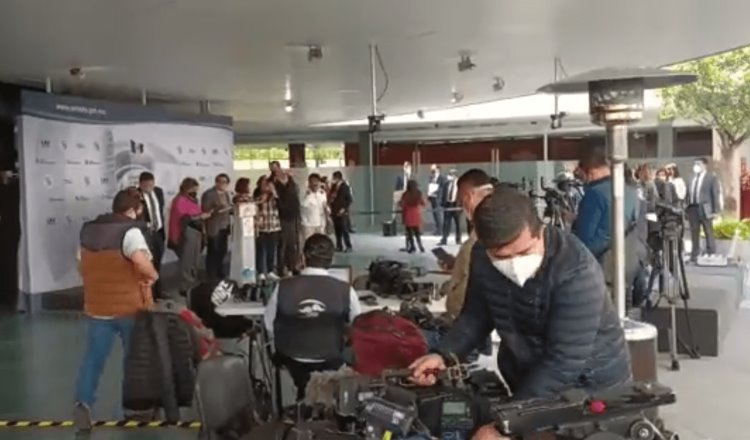 Por ataque a la prensa reporteros del Senado ignoran conferencia de Morena