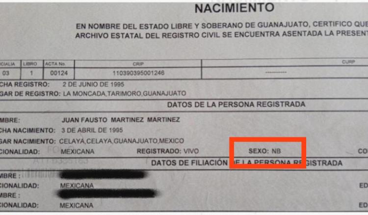 Emiten primera acta de nacimiento de persona no binaria en México