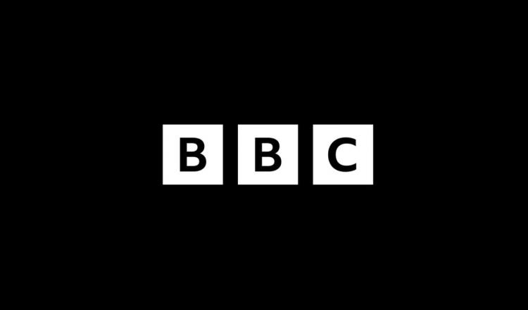 Especulan en redes sobre estado de salud de la reina Isabel II por cambio en logotipo de BBC