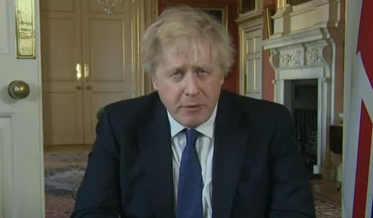 Boris Johnson tilda a Putin de ‘dictador’, tras invasión a Ucrania