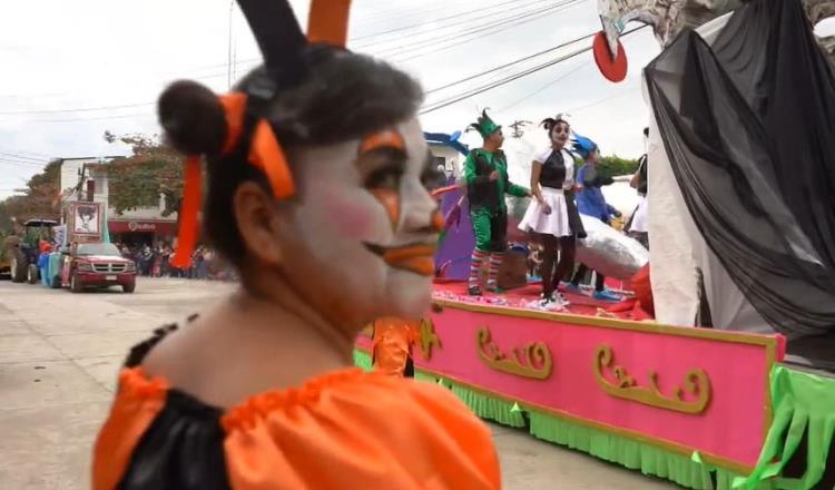 Municipios de Hidalgo realizan carnavales, tras dos años de pandemia