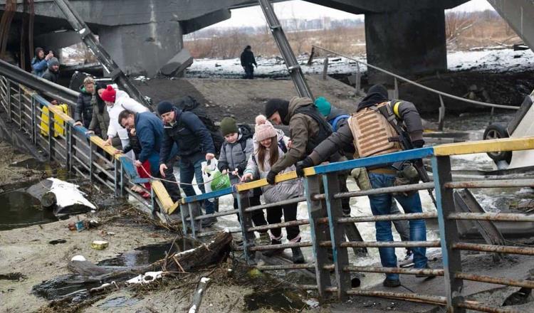 Rusia y Ucrania acuerdan mantener los corredores humanitarios y evacuar a civiles