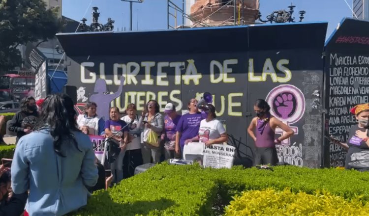 Protestan mujeres en la CDMX contra la violencia de género en el país