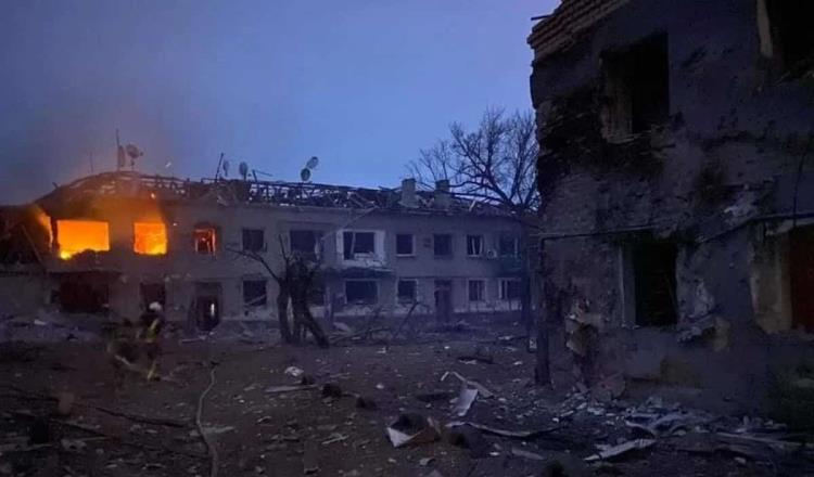 Ejército ruso continúa ofensiva sobre ciudad ucraniana, pese al alto fuego