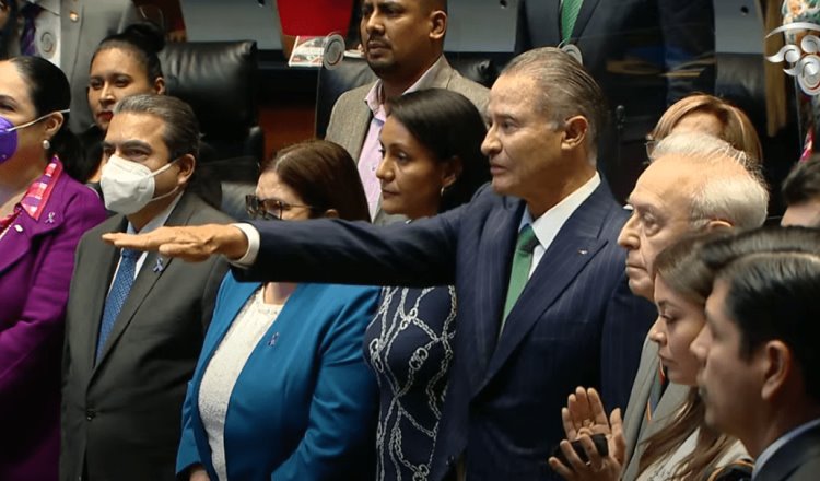 Quirino Ordaz rinde protesta ante el Senado como embajador de México en España