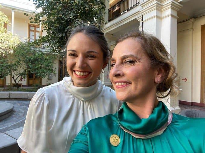 Se reúne Gutiérrez Müller con Irina Karamanos, próxima primera dama de Chile