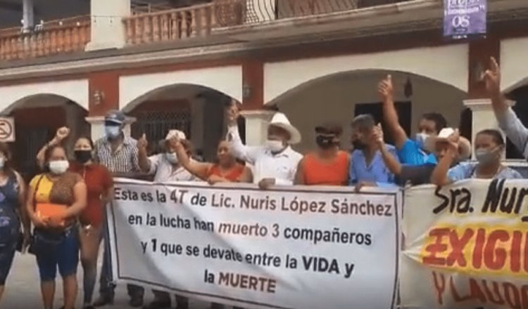 Extrabajadores de Jalpa regresan a protestar en alcaldía para exigir pago de laudos