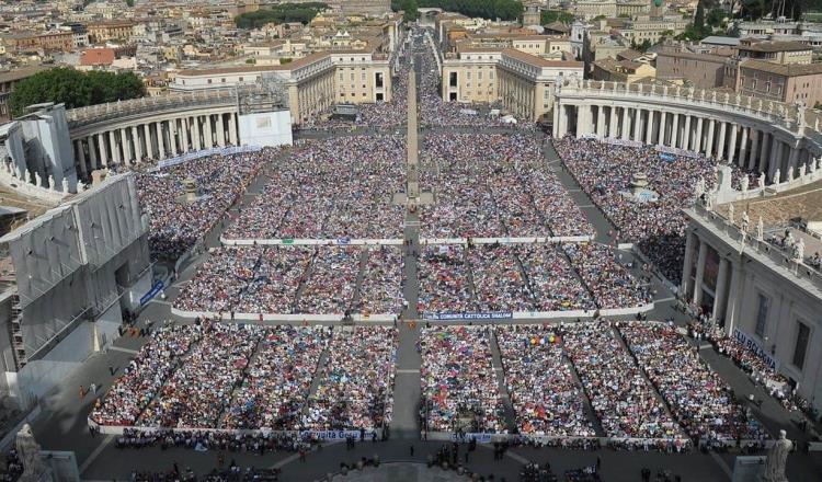 Promulga Papa Francisco nueva Constitución Apostólica; entrará en vigor el 5 de junio
