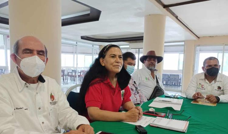 Denuncian la falta de mil 560 técnicos en Pemex en México