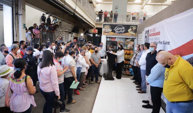 Con anuncios de mejoras… celebran 60 años del mercado Pino Suárez