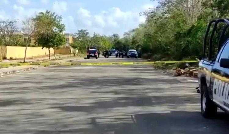 Abandonan cuatro cuerpos en Playa del Carmen