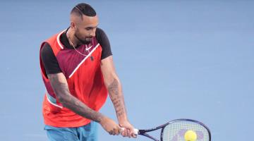 Kyrgios aplasta 6-3 y 6-3 a Rublev en Miami