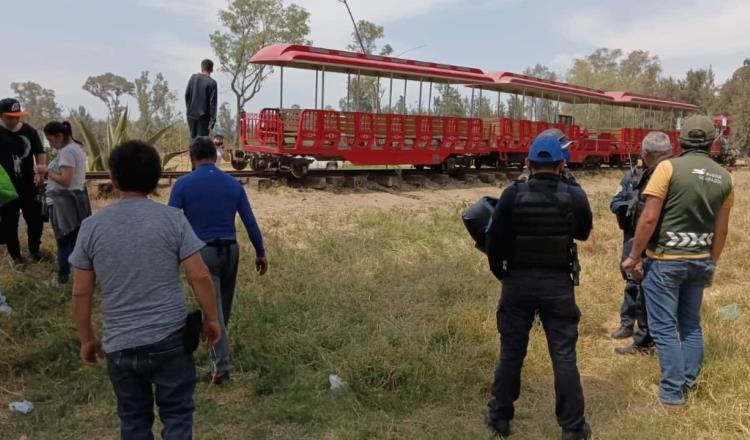 Volcadura del trenecito de Bosque de Aragón deja 11 personas lesionadas