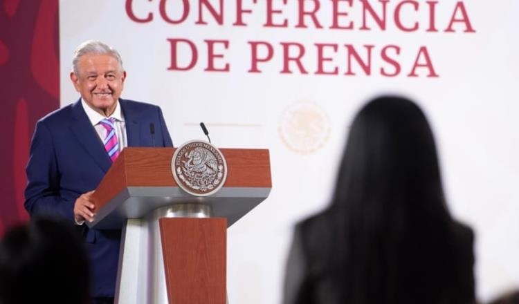 Desmiente AMLO que Tren Maya vaya a cambiar el color del mar, a como acusa senadora panista