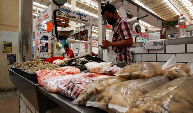 Venta de pescado podría repuntar en Semana Santa, dicen locatarios del Pino Suárez