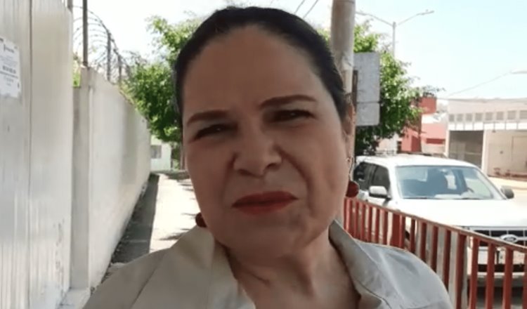 Califica Mónica Fernández como “groserías” expresiones de Erubiel sobre gobernador