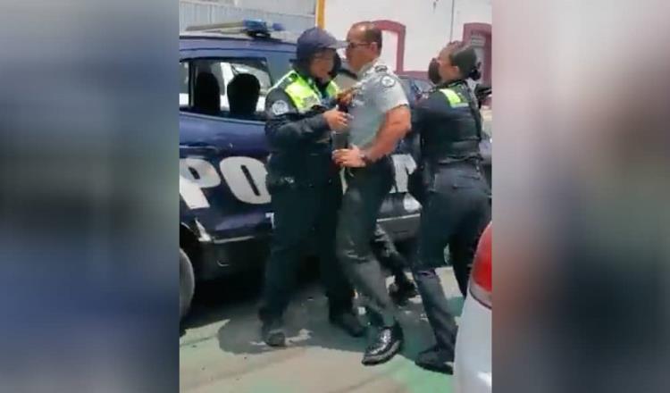 Se deslinda GN de agente que agredió a tránsitos de Puebla