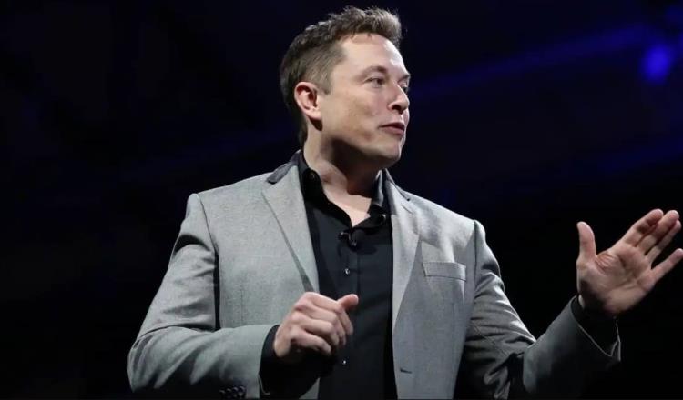 Causa polémica Elon Musk al decir que comprará Coca-Cola ‘para volver a ponerle cocaína’