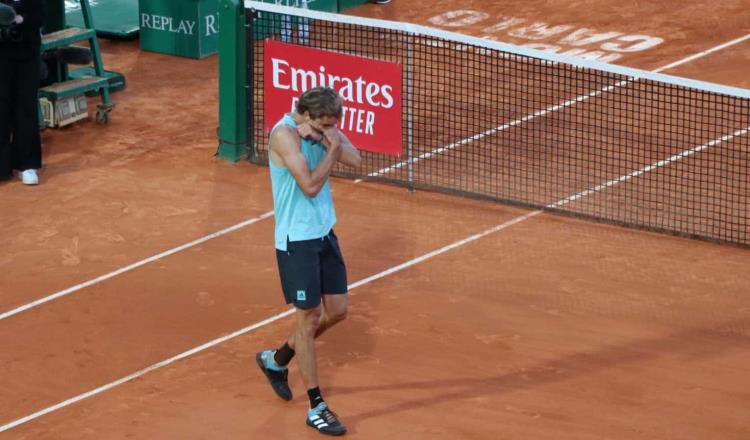 Vence Zverev al italiano Sinner en apretado juego que duró tres horas