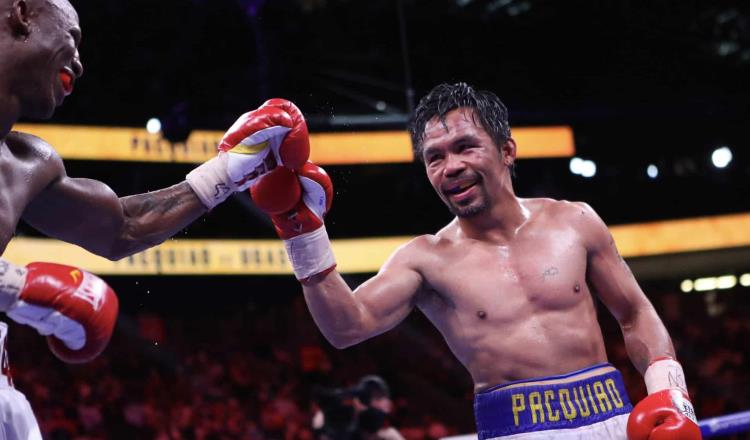 Pacquiao analiza seriamente volver al boxeo y retar a un campeón