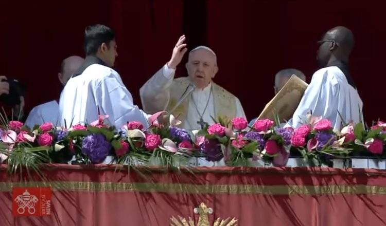Dedica Papa Francisco bendición ‘Urbi et Orbi’ para pedir por la paz