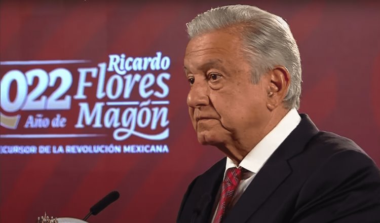 Pide Obrador decir “no” a “líderes charros”, en el marco de renovación sindical de la UNAM