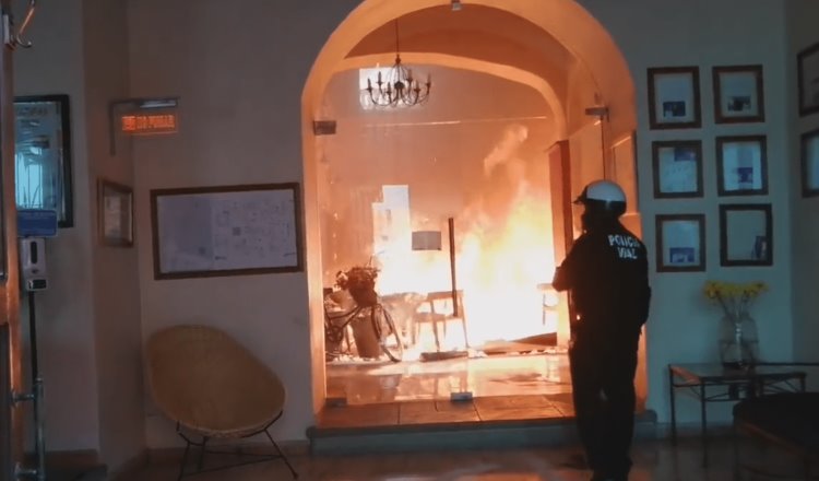 Se incendia restaurante del Hotel Casa Antigua, en Oaxaca