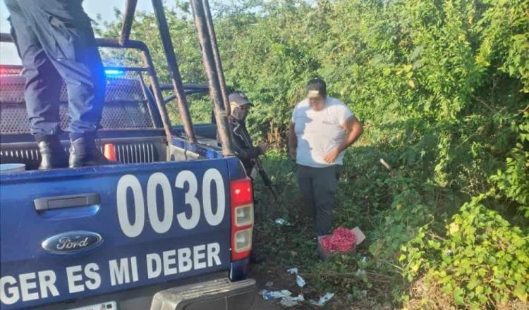 Arrestan a sujeto por tirar basura en la vía pública en Jalpa de Méndez