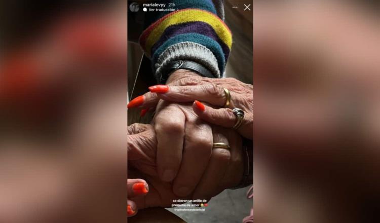 Talina Fernández recibe anillo de promesa a sus 77 años