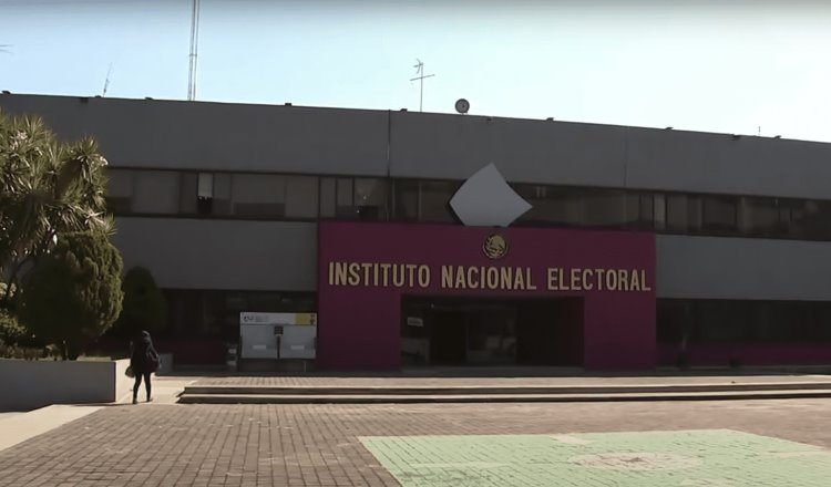 Impugna INE freno para acceder a investigación contra Pío López; la SCJN admite a trámite
